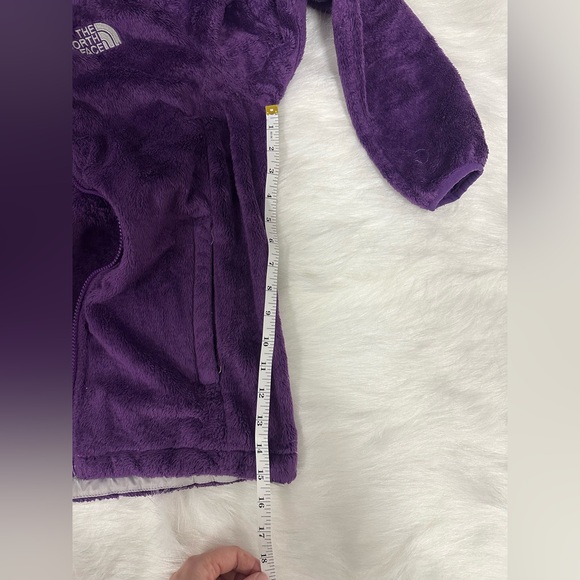The North Face Purple Fuzzy Women's Jacket Large - Picture 8 of 9